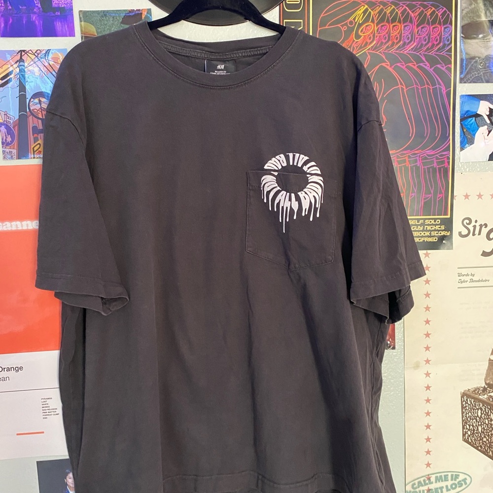 🫠Grey H&M Not All Bad T-shirt🫠